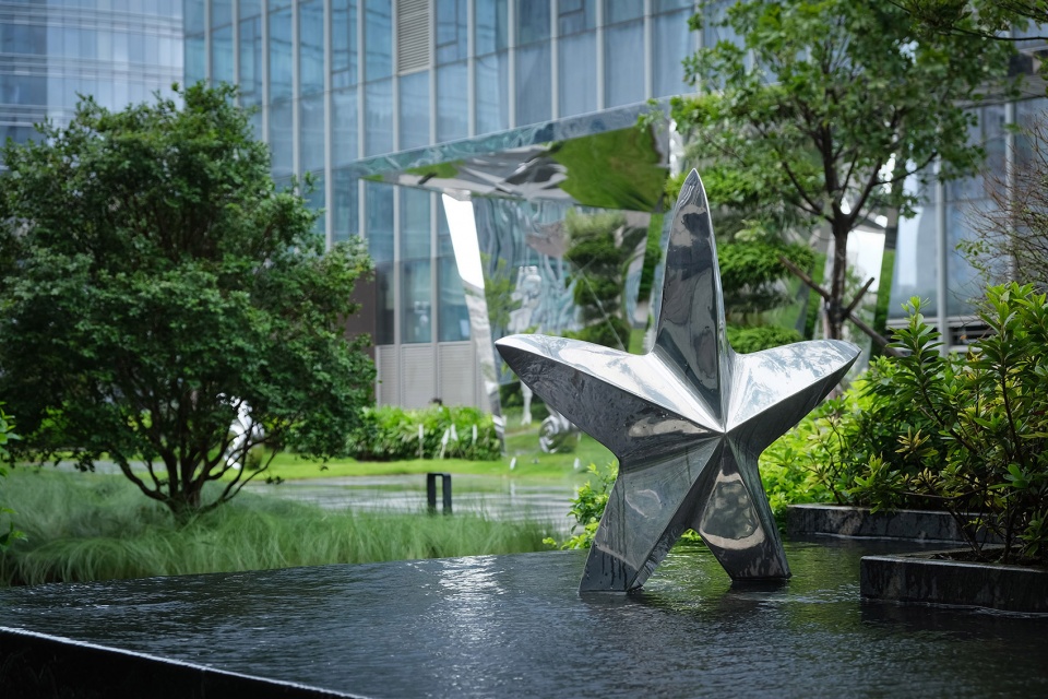 shenzhen shuibei jewelry art garden by loopstudio