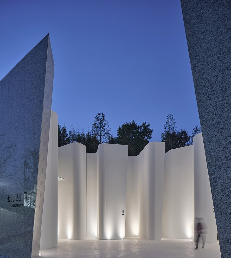 Atour Village Public Restroom GN Architects