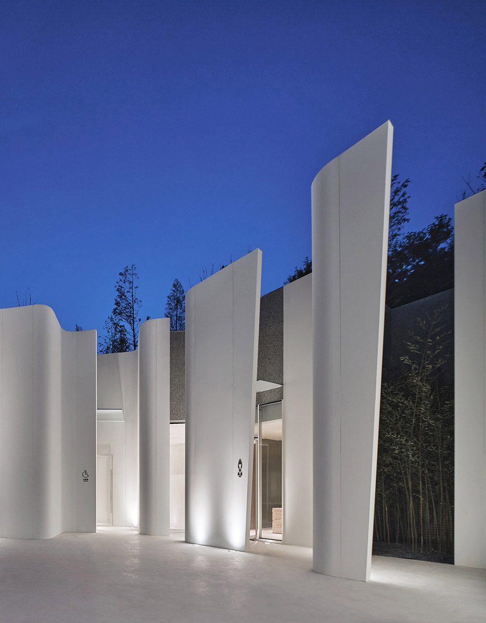 Atour Village Public Restroom GN Architects