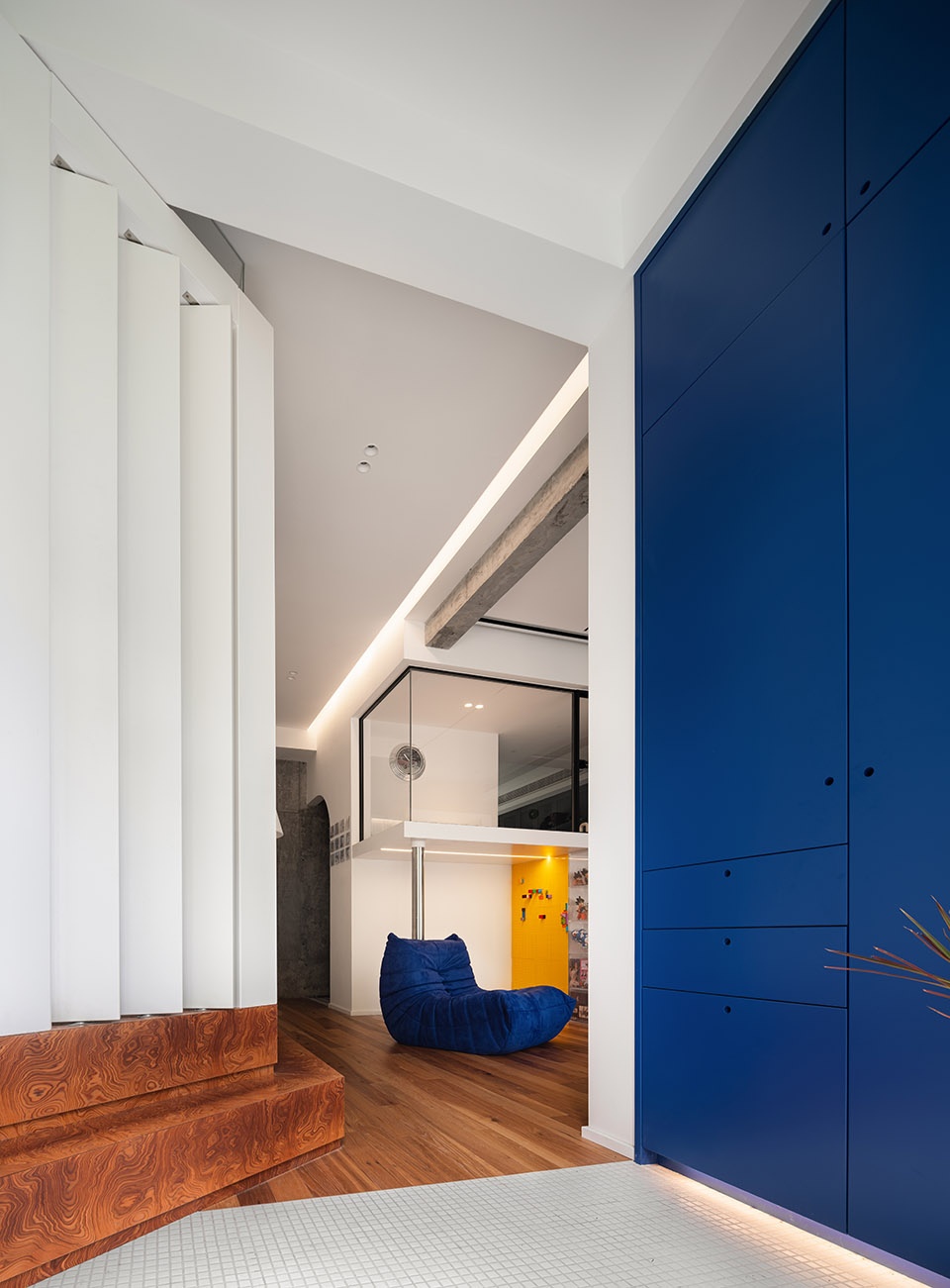A Carefree Home without Any Rule SZCX Design