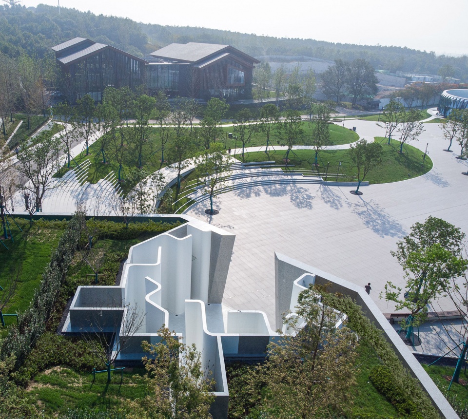 Atour Village Public Restroom GN Architects