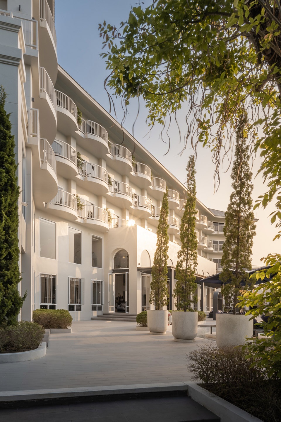 cross pattaya pratamnak thailand by studio ndt
