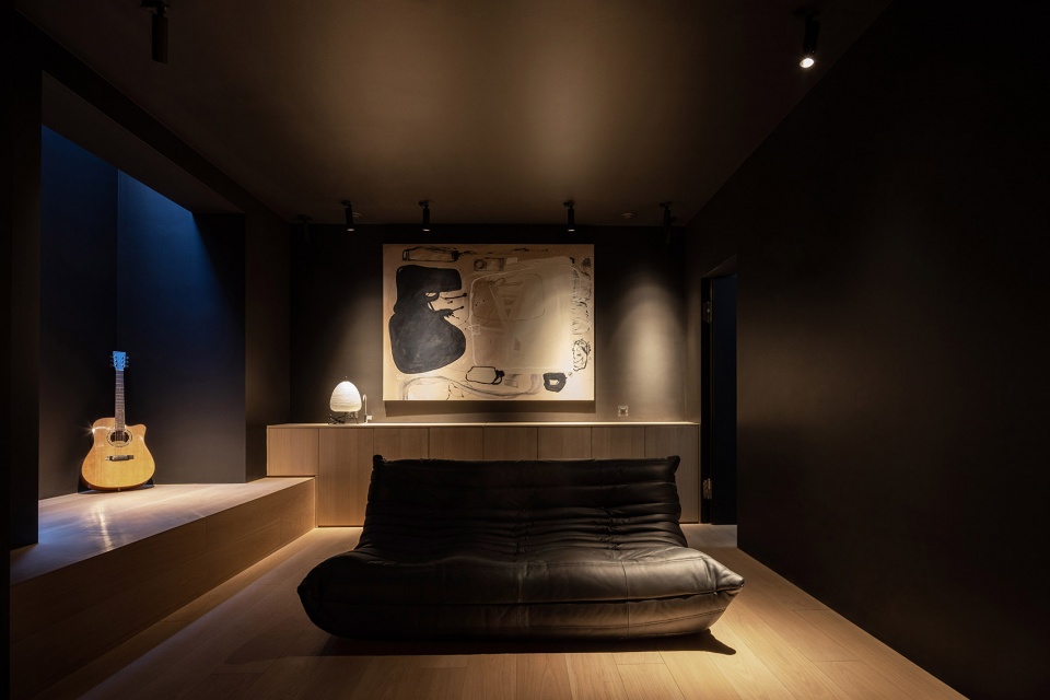 House of Light and Wood NOTHING DESIGN STUDIO