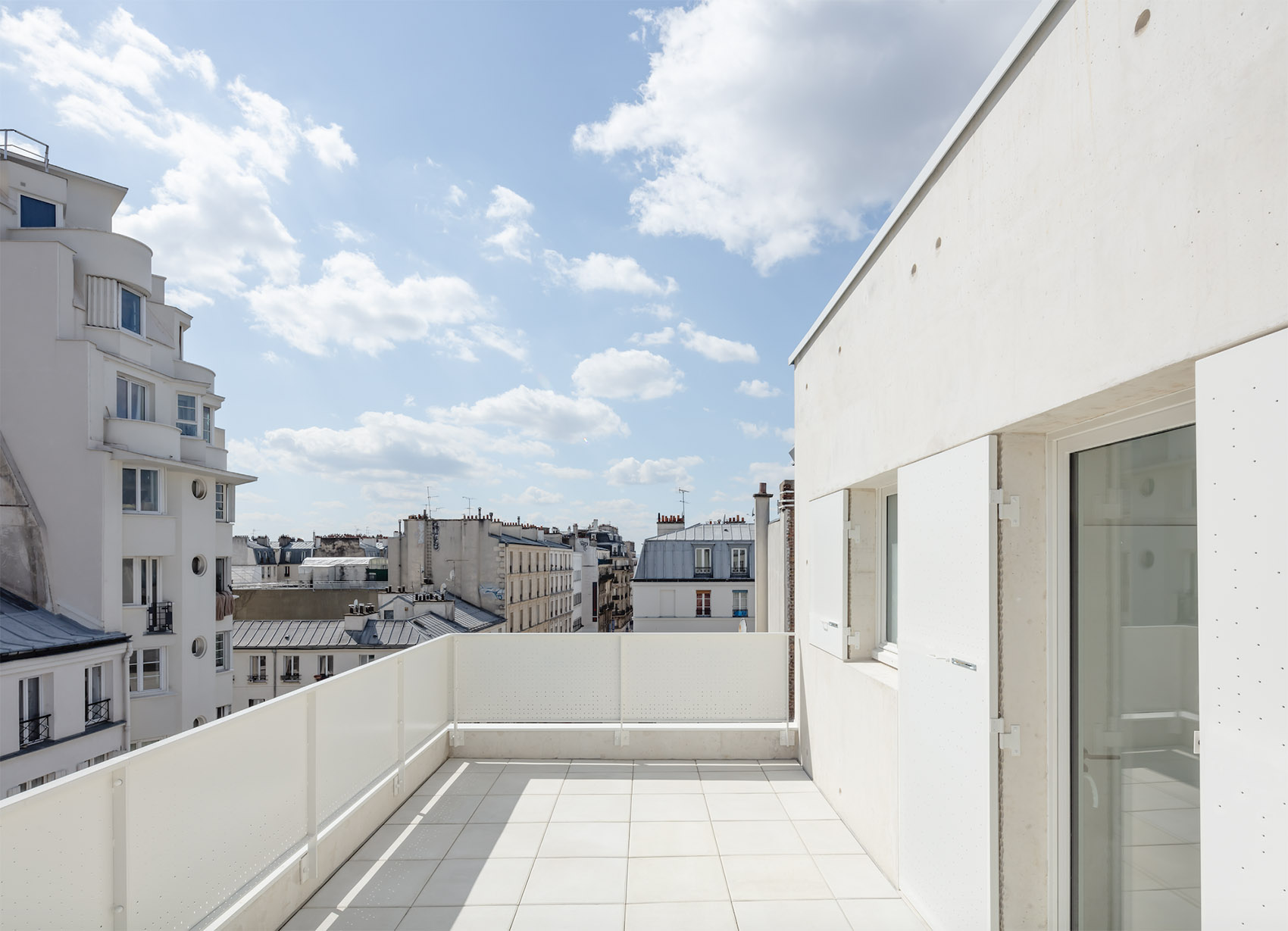 street and garden paris by rh architecture