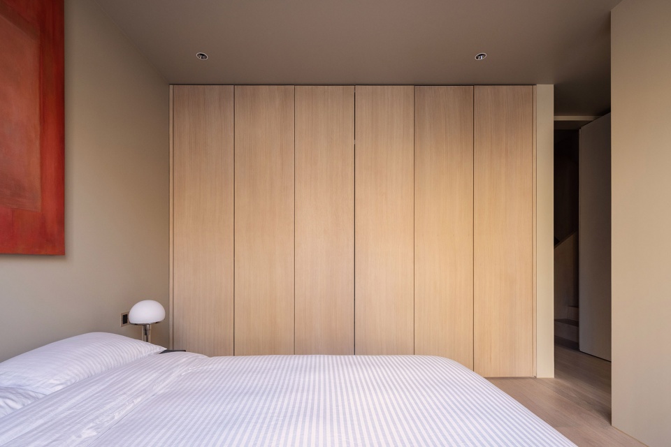 House of Light and Wood NOTHING DESIGN STUDIO