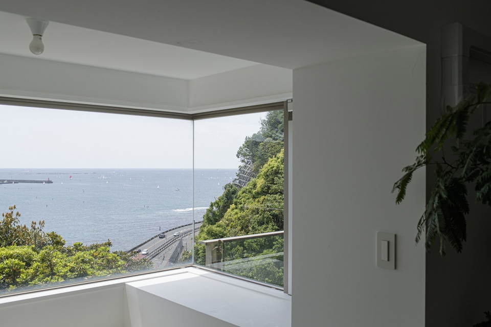 zushi house japan by roovice