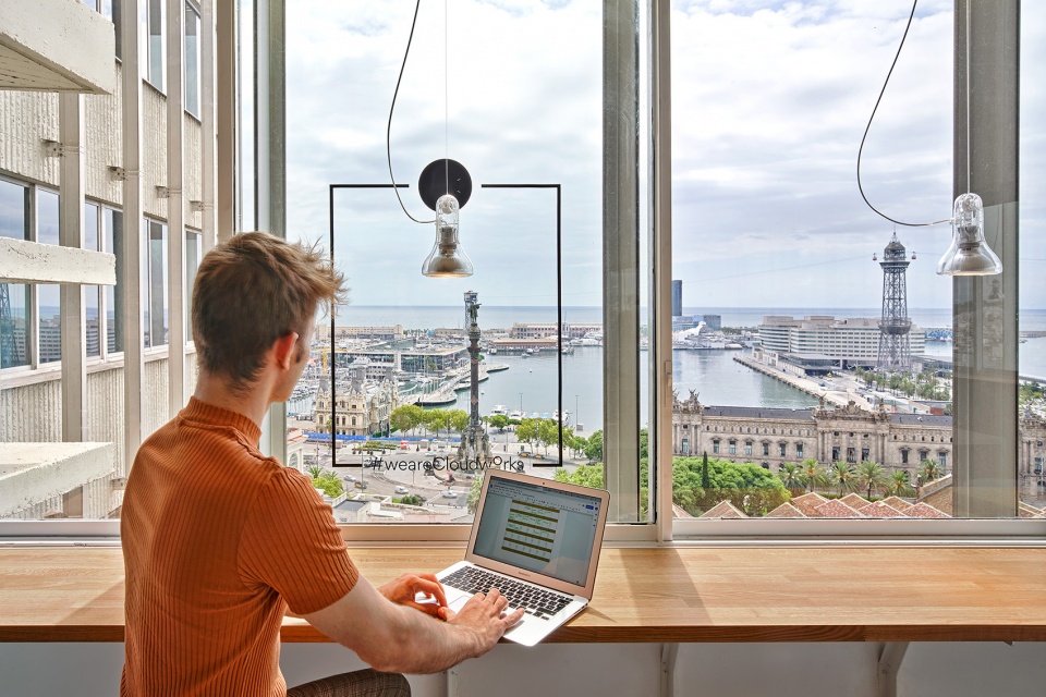 cloudworks drassanes office by elastiko architects