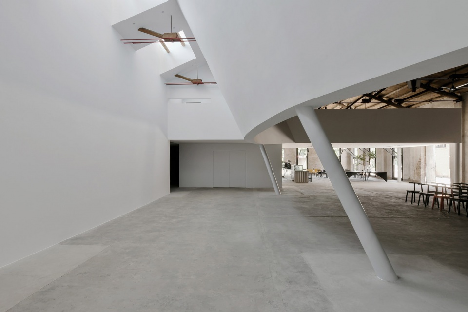 bonbon town sugar hall renovation by guo ban er