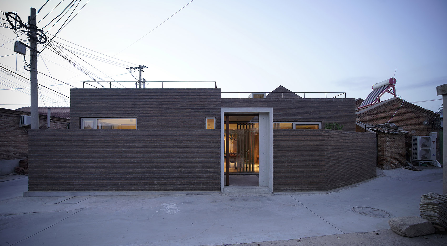 Residence of Three Generations China by MINOR lab