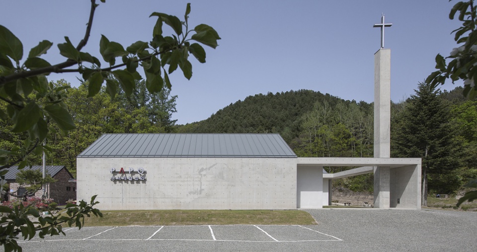 papo church by boh architecture