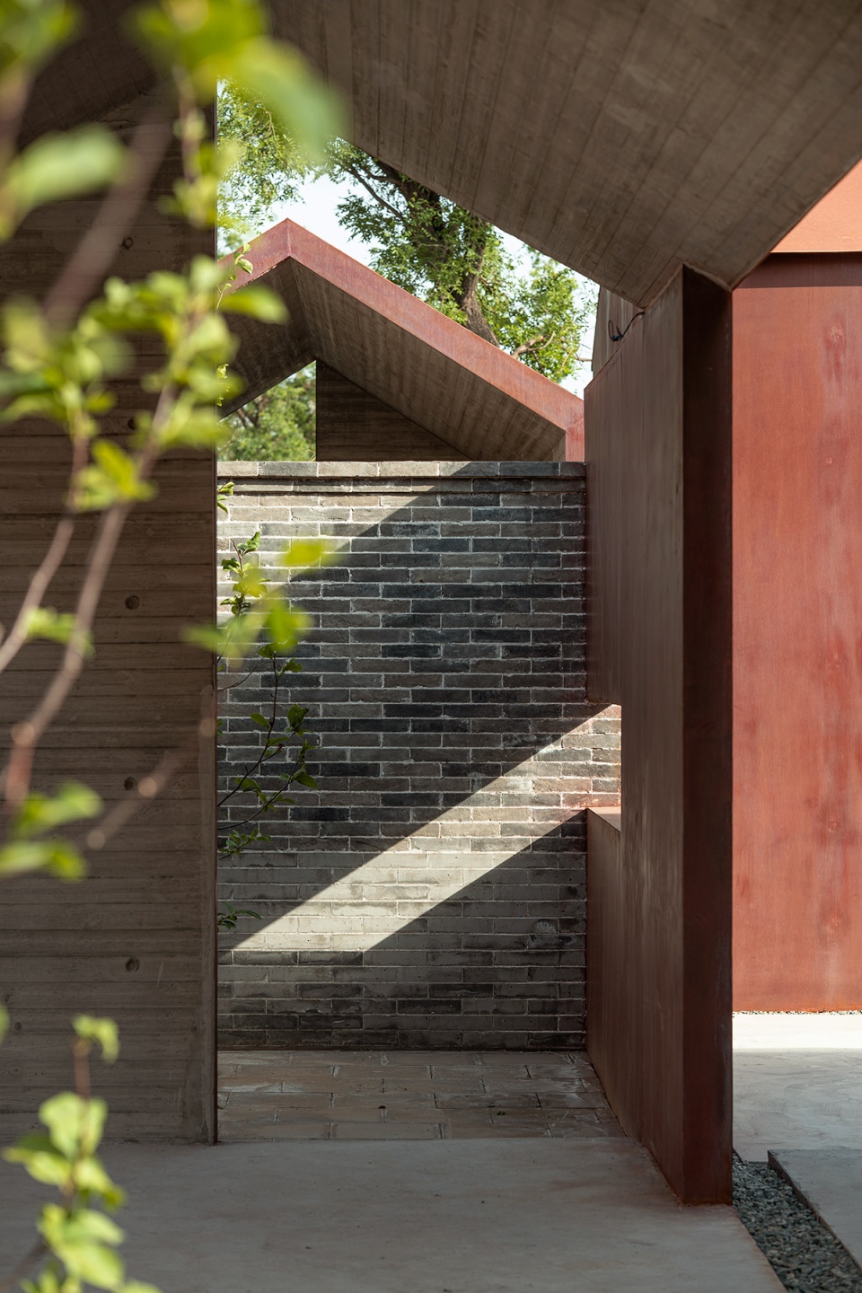 renovation of minguo courtyard beijing by biad hu yue studio