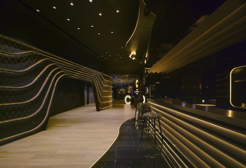 Hotel 5 By Clavel Arquitectos