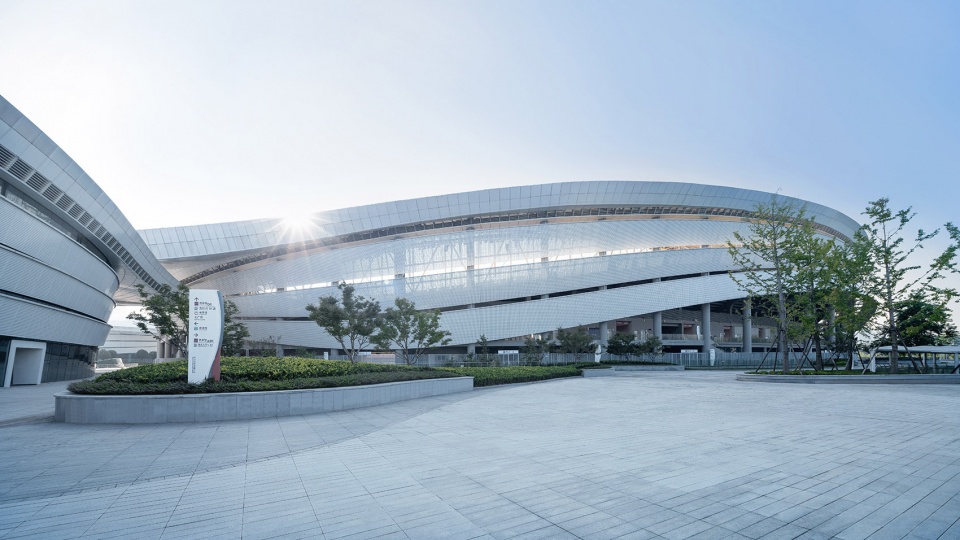 Dongxihu Sports Center by CITIC DESIGN