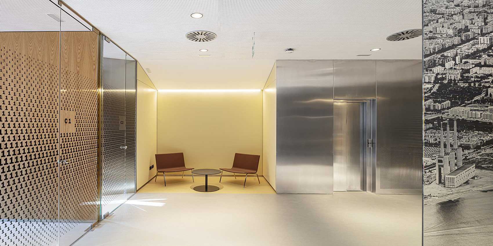 Banc Sabadell Welcome Hub by Mateo Arquitectura