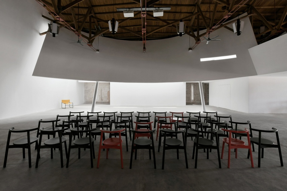 bonbon town sugar hall renovation by guo ban er