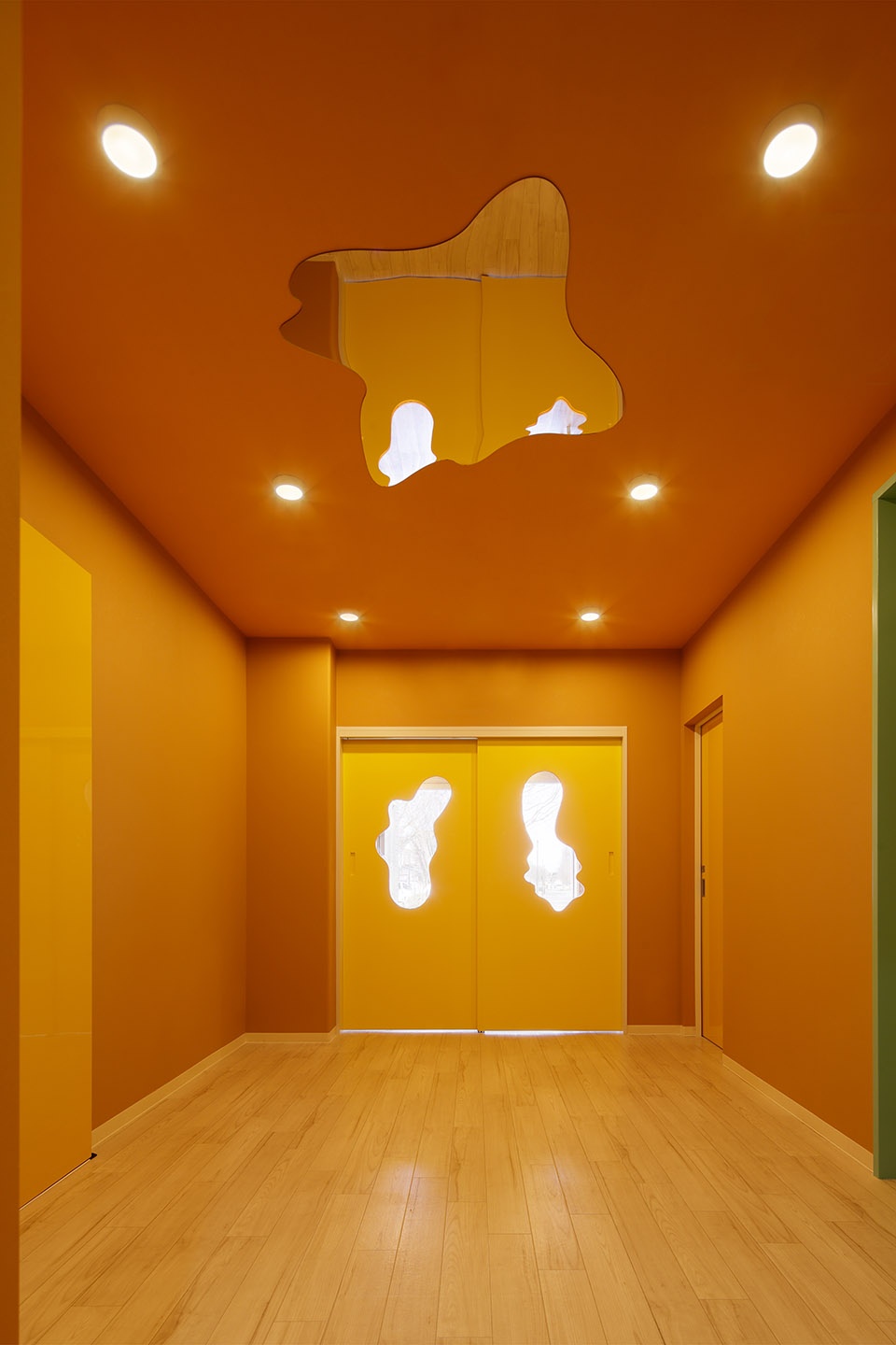 Daruma International Nursery by Moriyuki Ochiai Architects