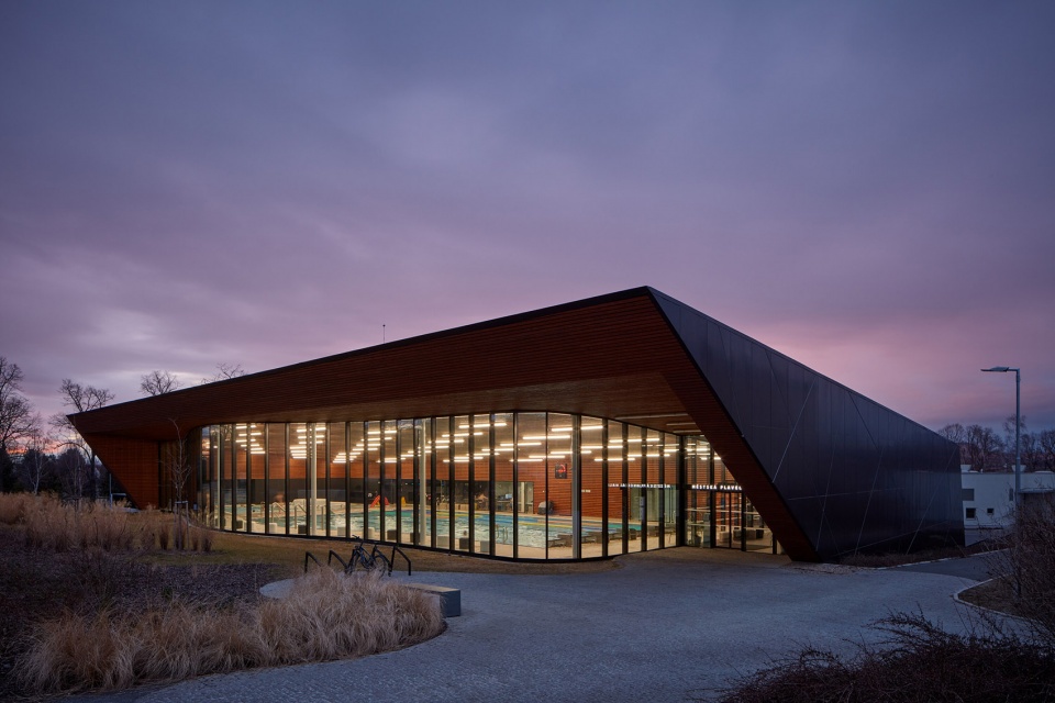 Louny Municipal Swimming Hall by dkarchitekti