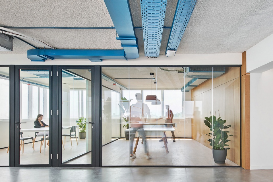 cloudworks drassanes office by elastiko architects 1