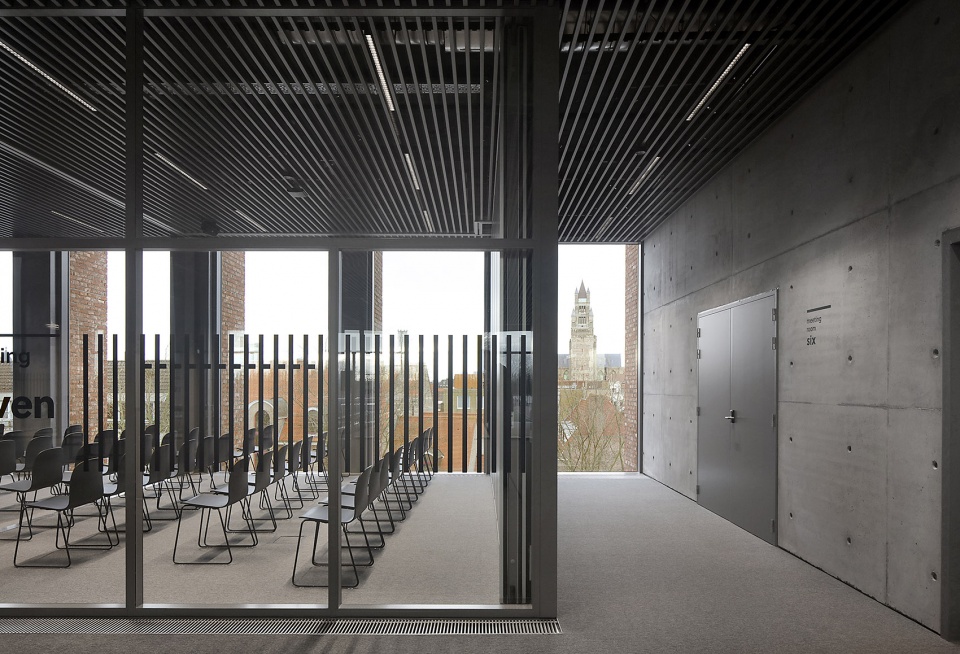bruges meeting convention centre by eduardo souto de moura and meta architectuurbureau