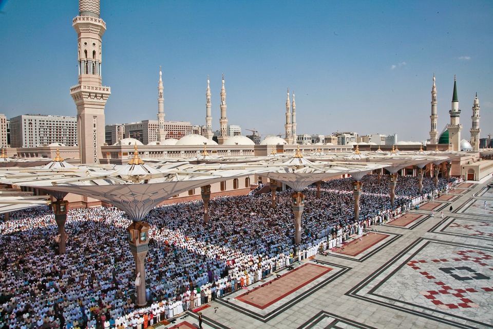 Madinah Piazza Shading Project SL Rasch