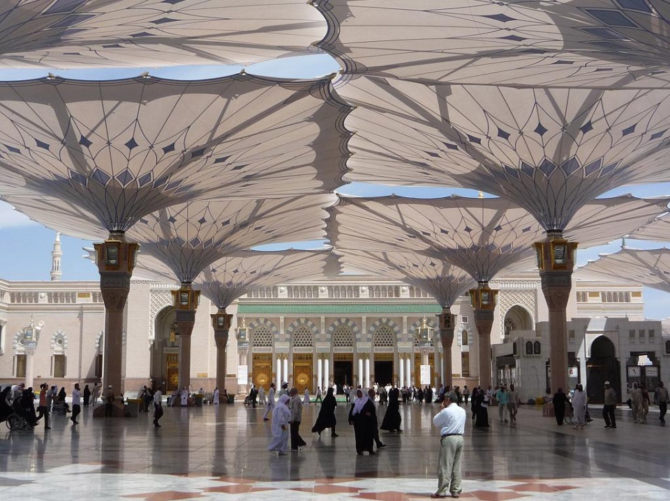 Madinah Piazza Shading Project SL Rasch