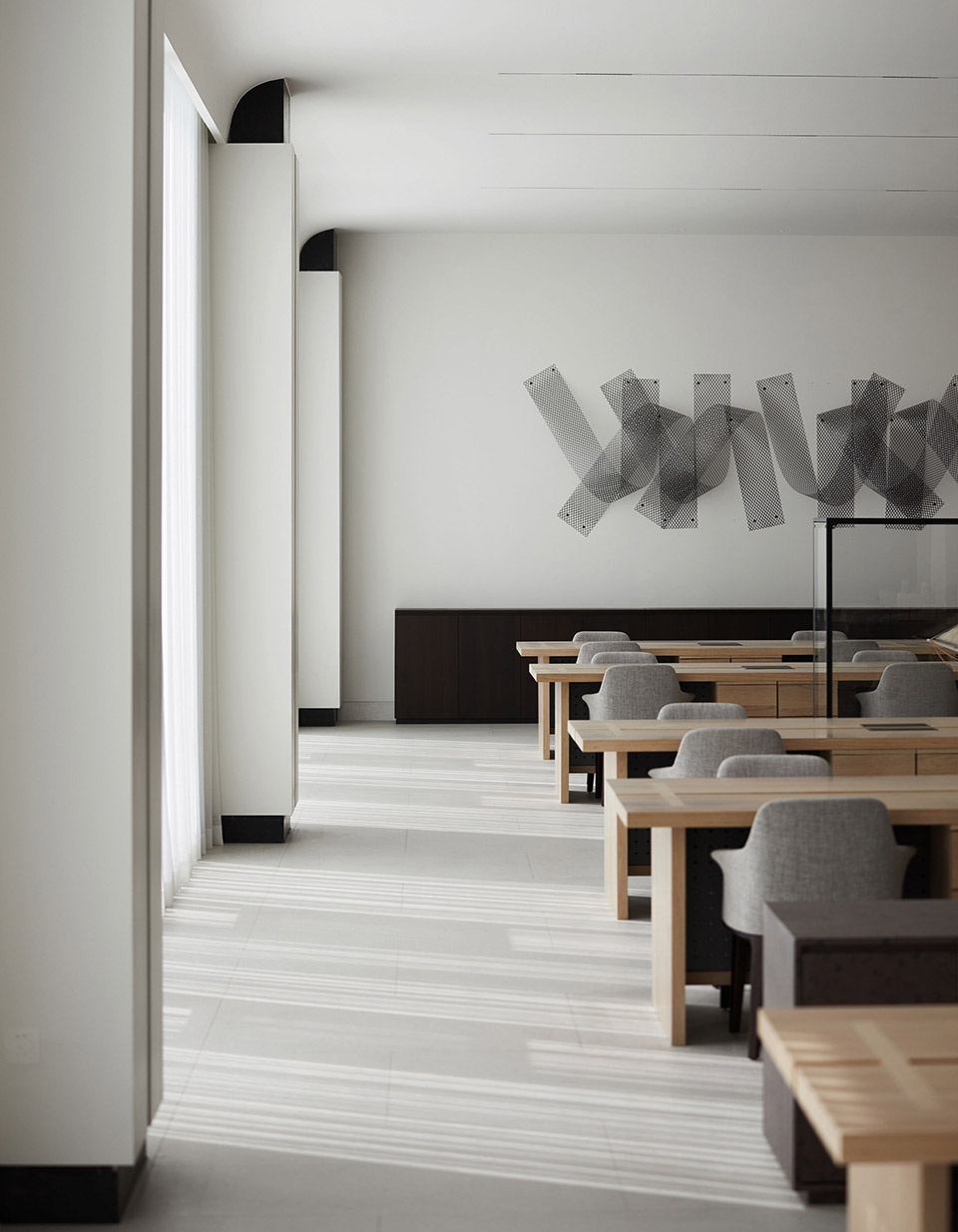 Line and form SHIYI DESIGN