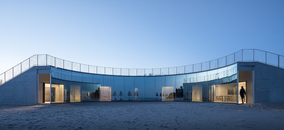 Echo of the Sea Tongyi Architects