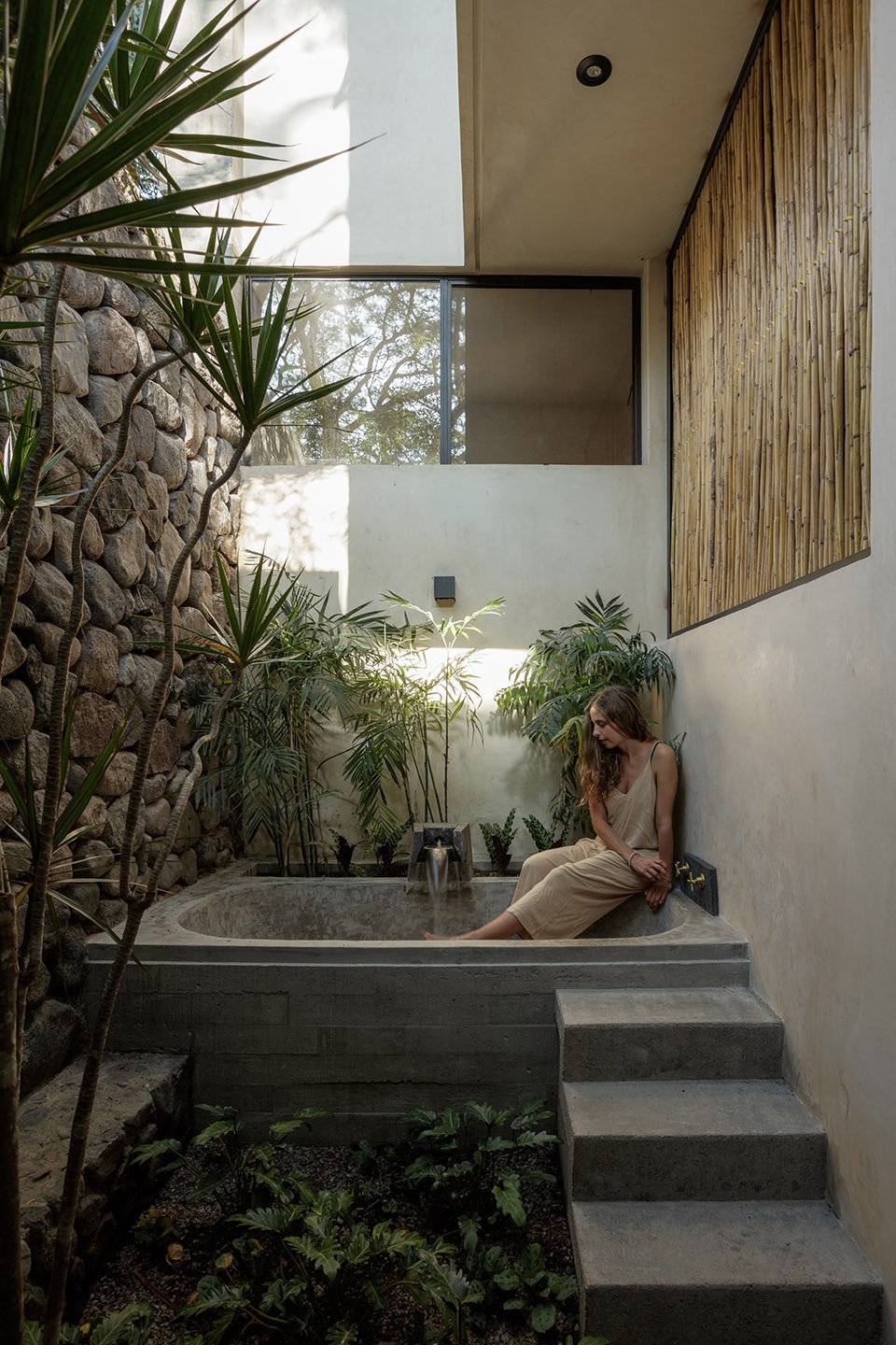 Espacio Kaab Di Frenna arquitectos