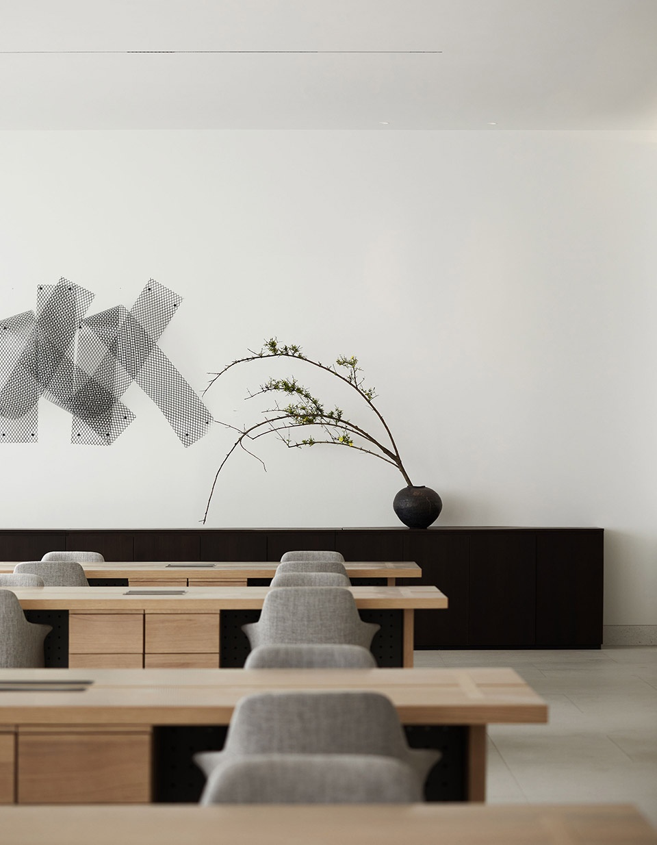 Line and form SHIYI DESIGN