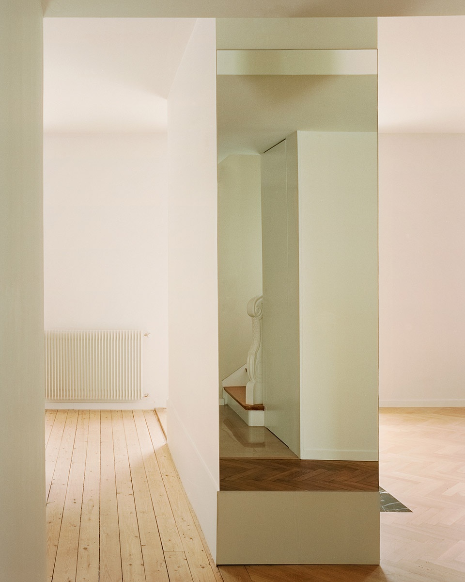 s carpentry converted into a gastronomic restaurant by nara