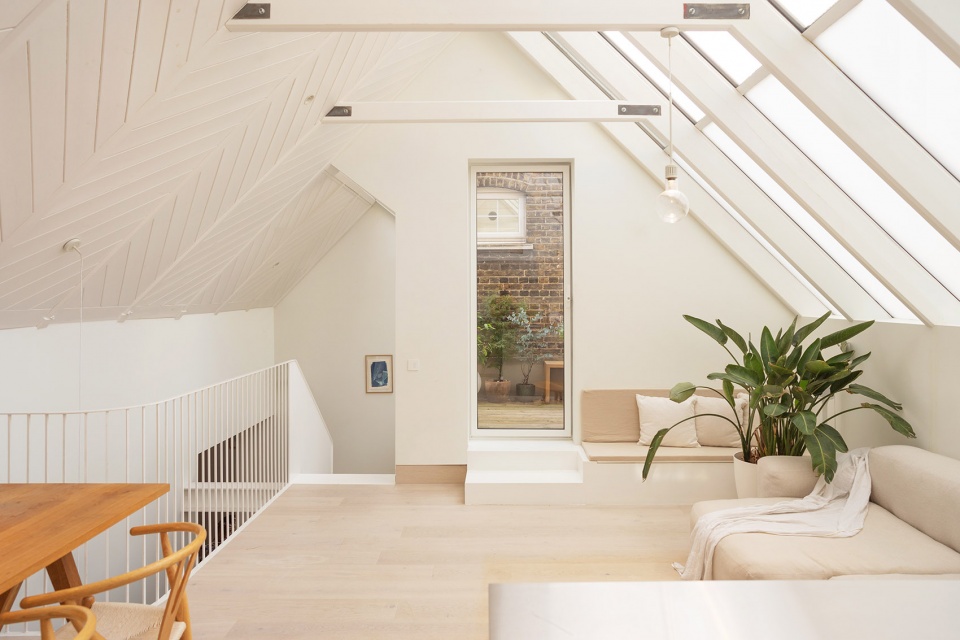 artist studio conversion london by vatraa