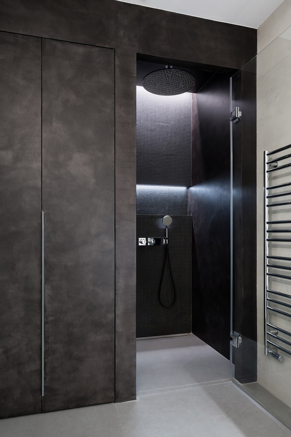 art maisonette in letna prague by este architekti