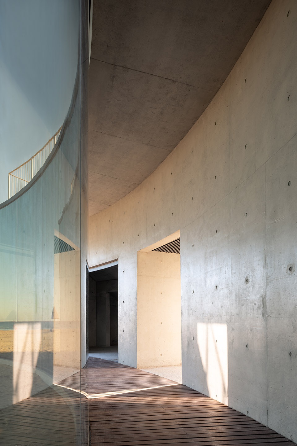 Echo of the Sea Tongyi Architects