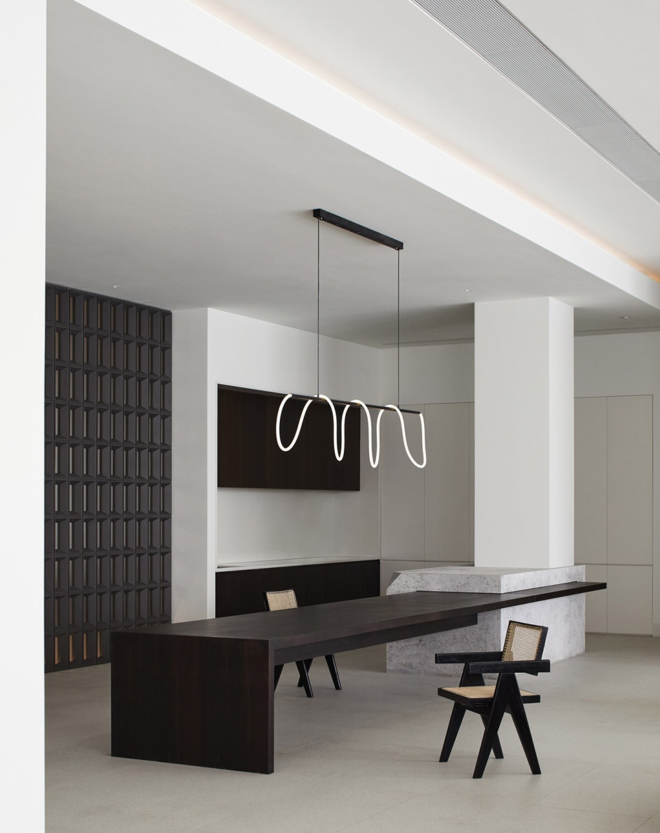 Line and form SHIYI DESIGN