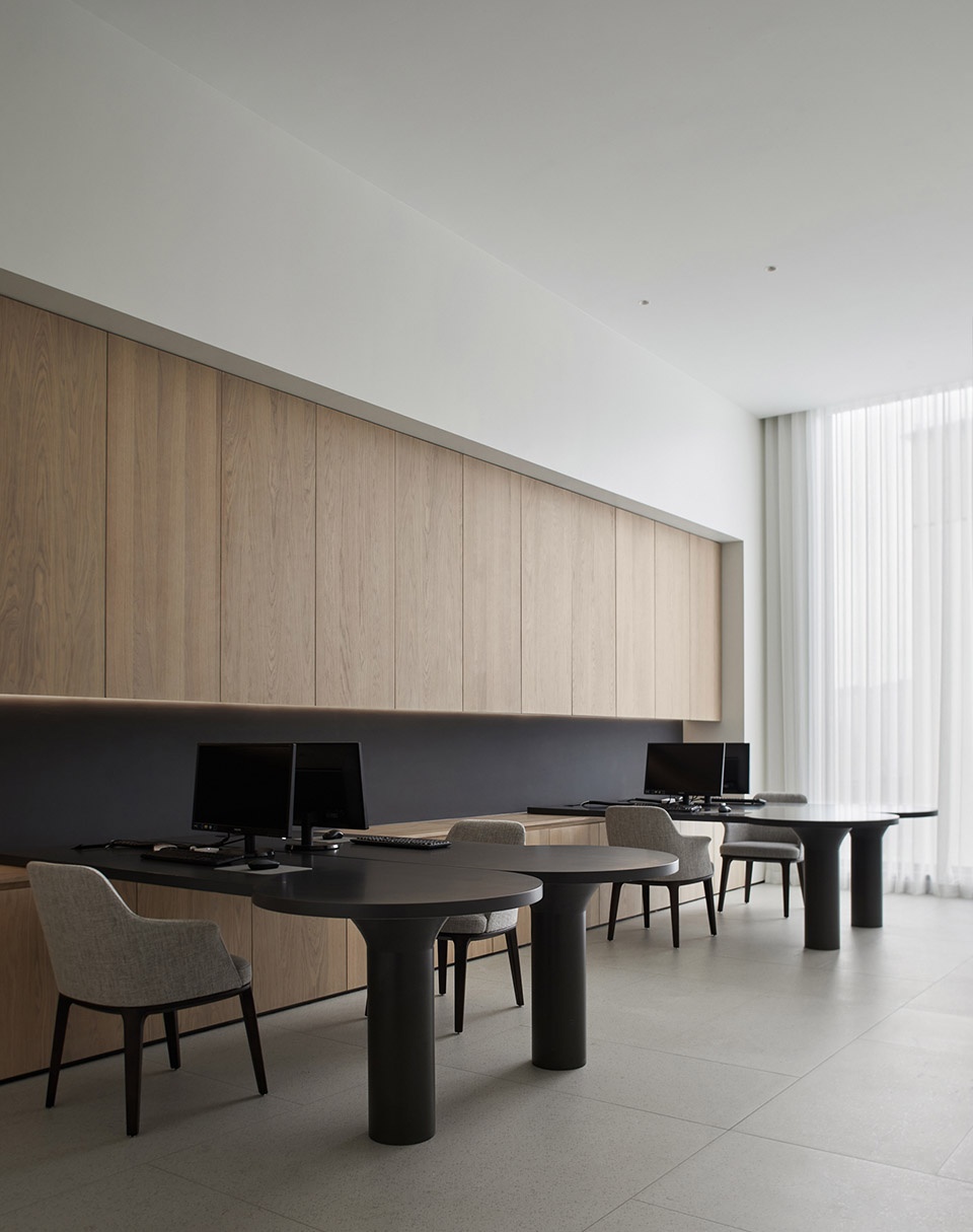 Line and form SHIYI DESIGN