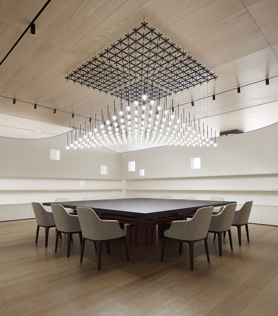 Line and form SHIYI DESIGN