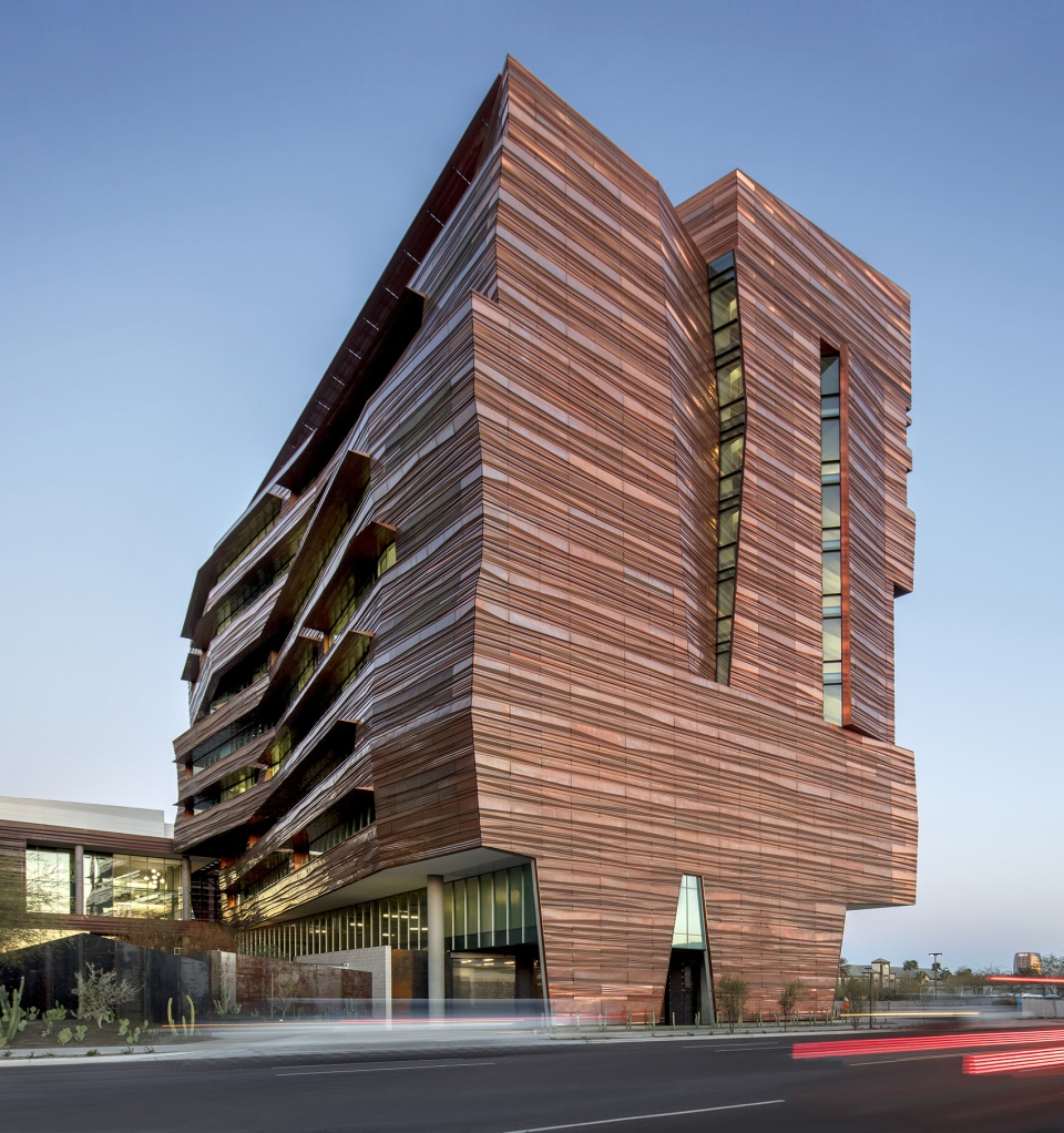 phoenix biomedical sciences partnership building by co architects