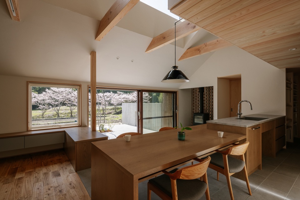 mikumo house by hearth architect