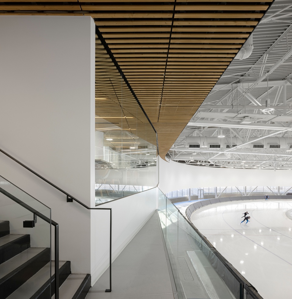 centre de glaces de quebec by lemay