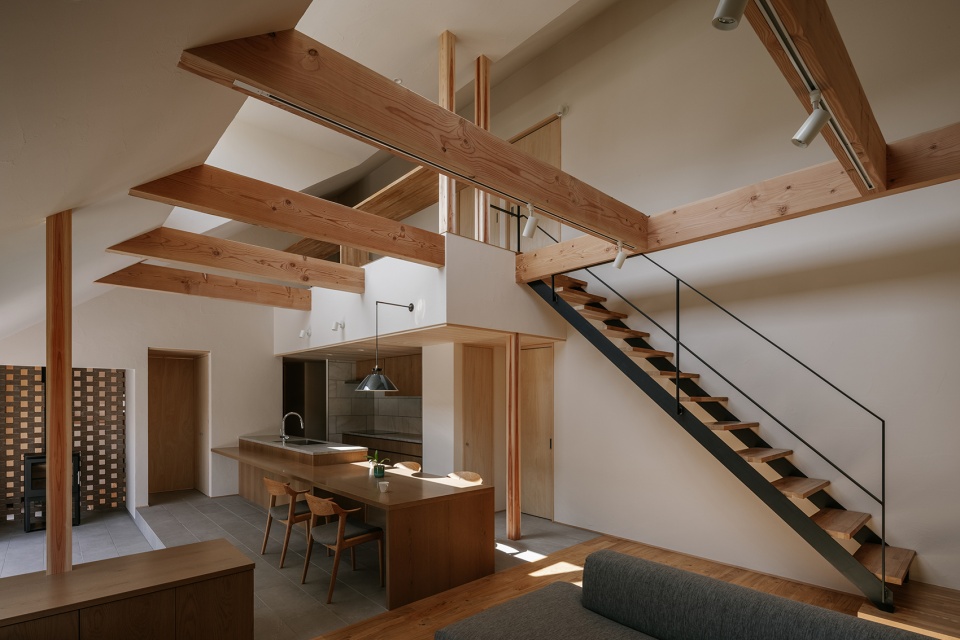 mikumo house by hearth architect