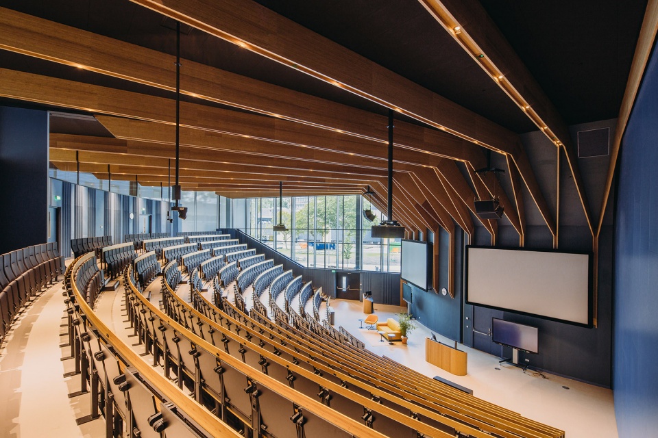 unstudio completes echo at tu delft