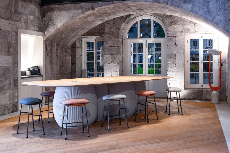 xapo bank headquarters by lagranja design