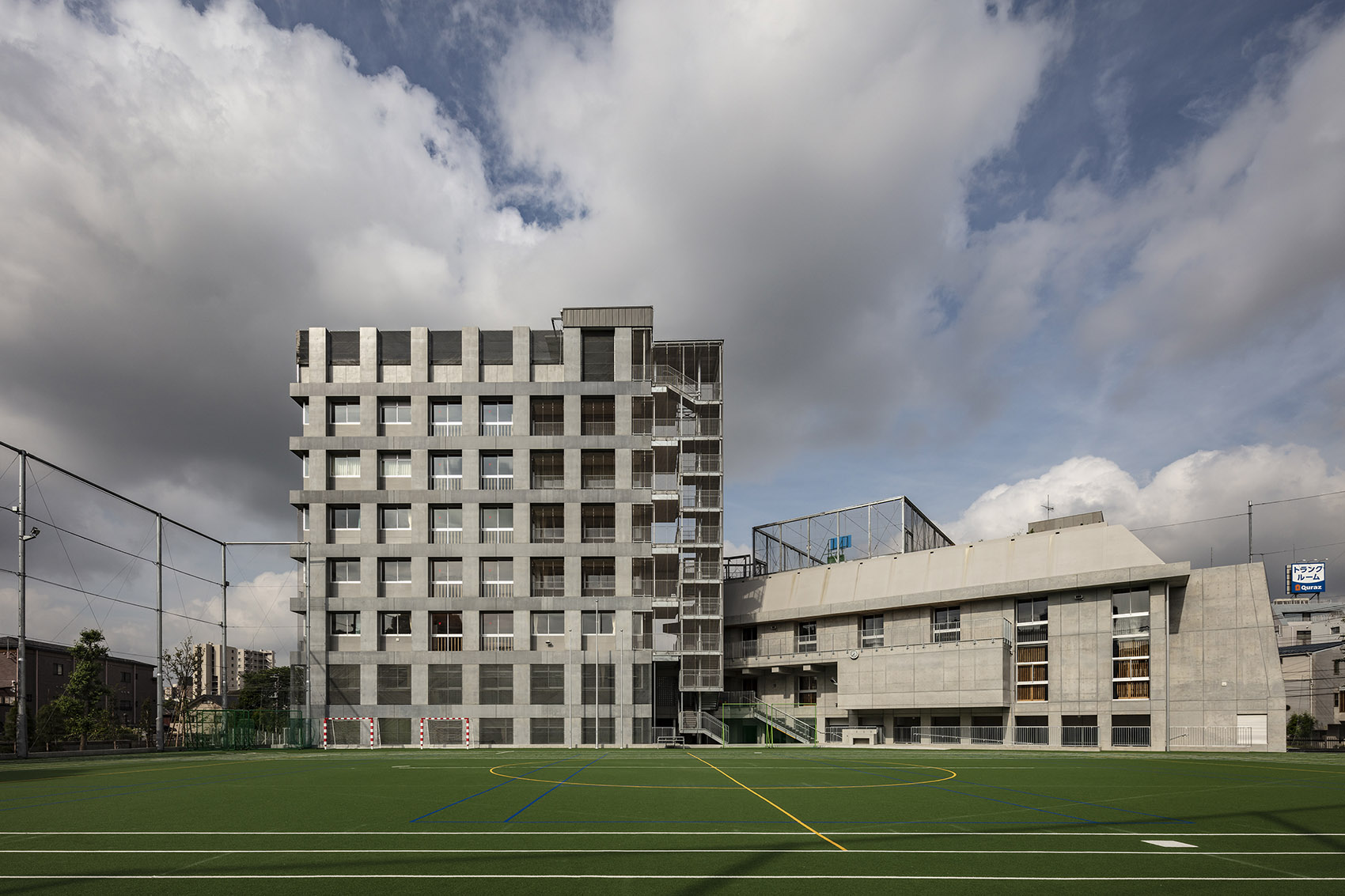 Tabata Junior High School by Coelacanth K H Architects Inc