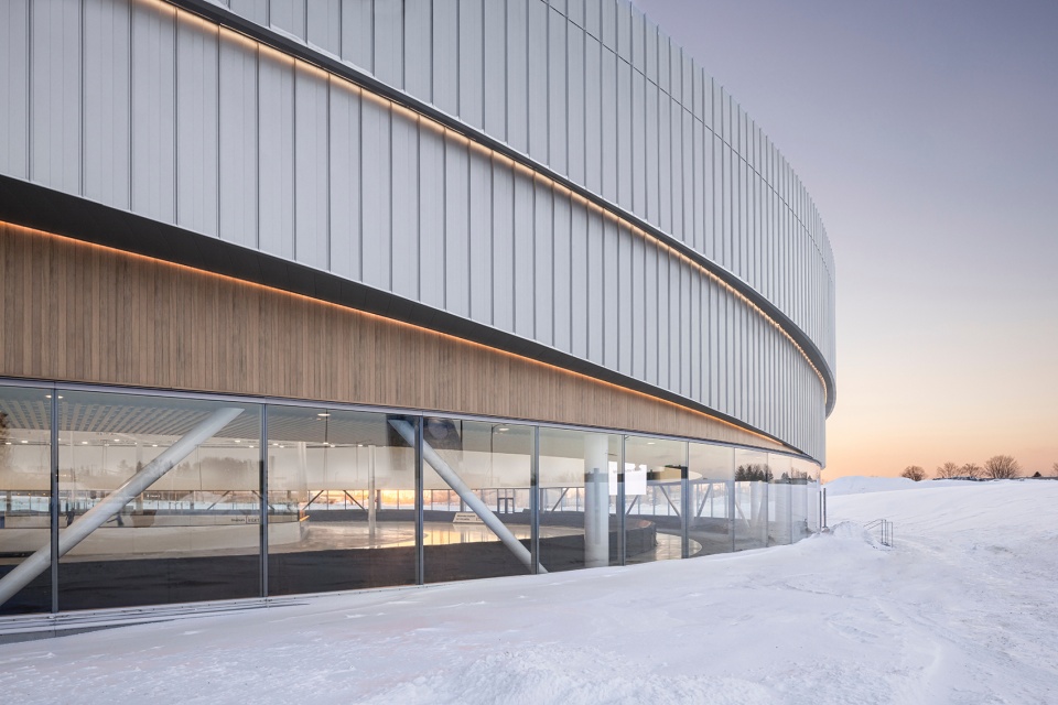 centre de glaces de quebec by lemay