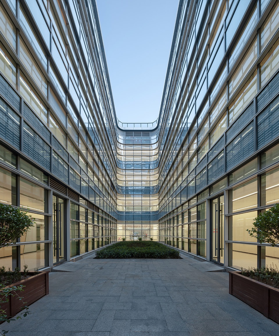 Zibo Maternal and Child Health Hospital China by DPALL