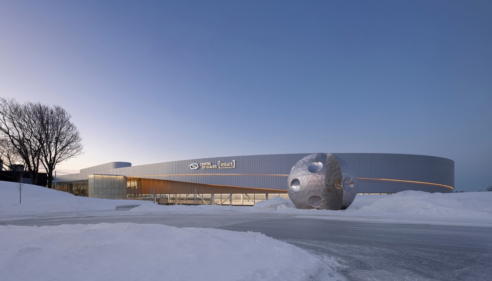 centre de glaces de quebec by lemay
