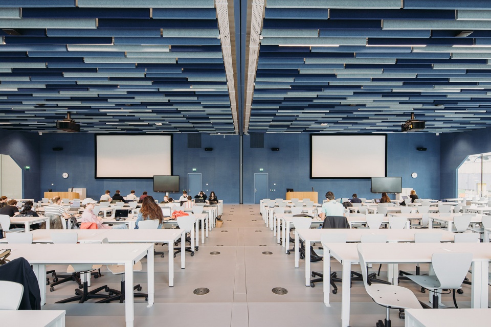 unstudio completes echo at tu delft