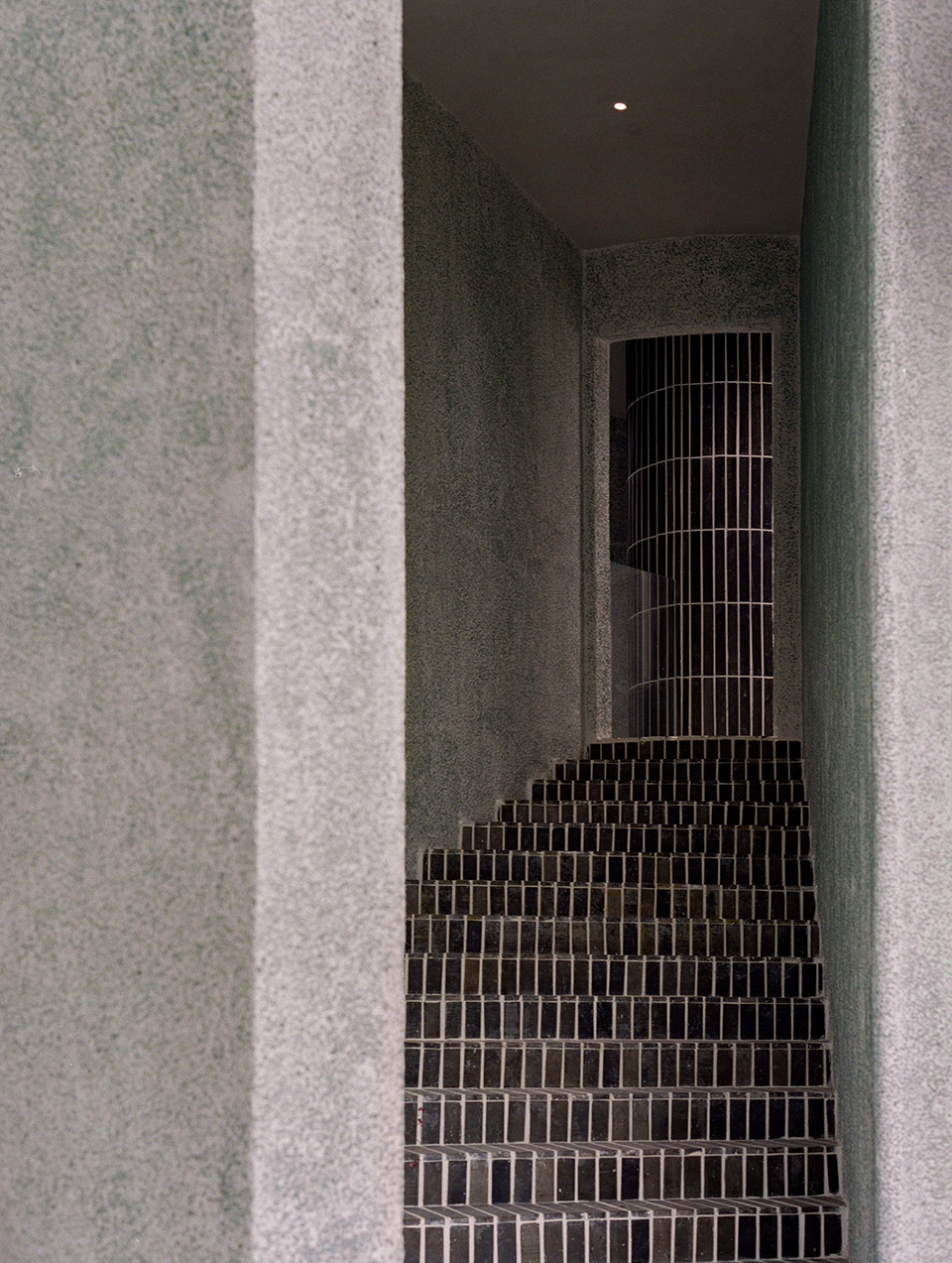 COMMON ZHANG Retail Store China by Offhand Practice