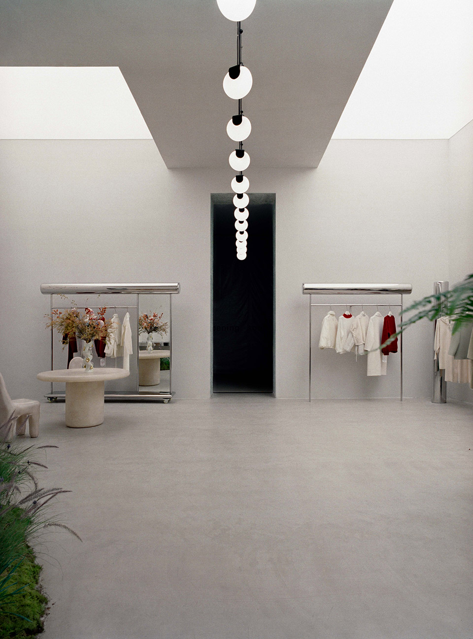 COMMON ZHANG Retail Store China by Offhand Practice