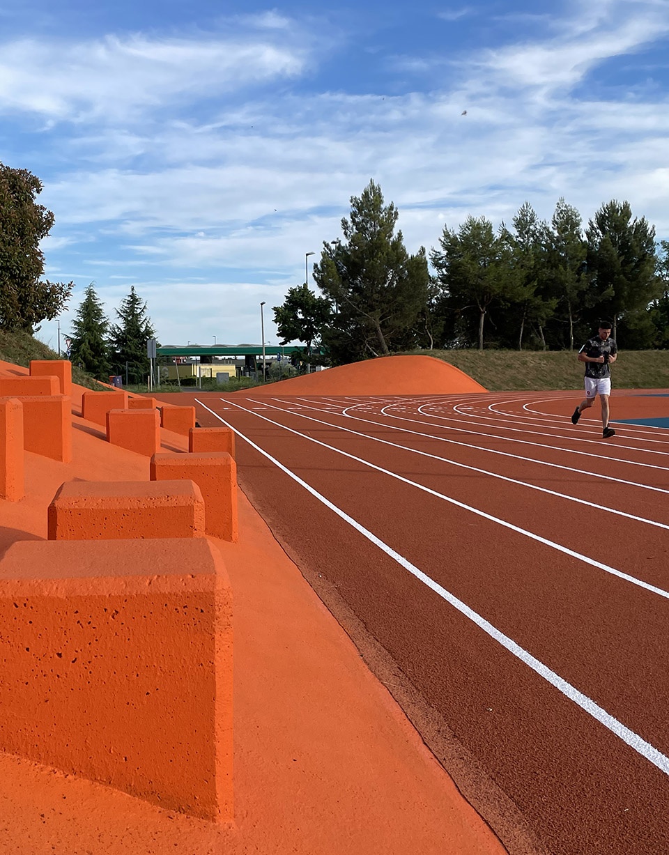 Sports field of Elementary School Marija i Lina by Studio MAU d o o